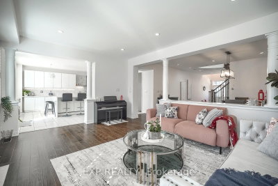 3346 Terra Cotta Lane • Burlington, ON photo 7