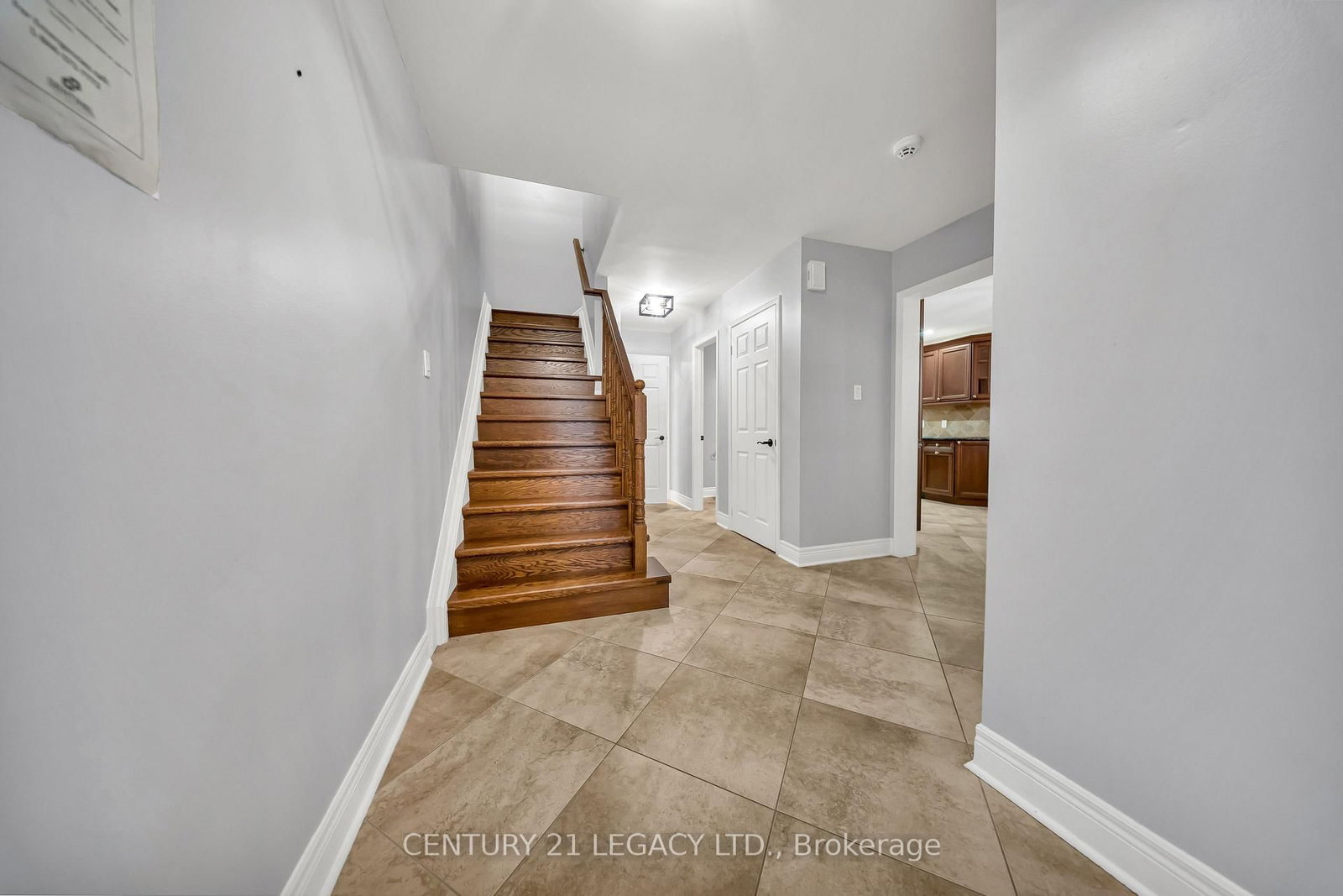 6772 Dolmage Court • Mississauga, ON photo 4