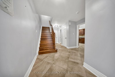6772 Dolmage Court • Mississauga, ON photo 4