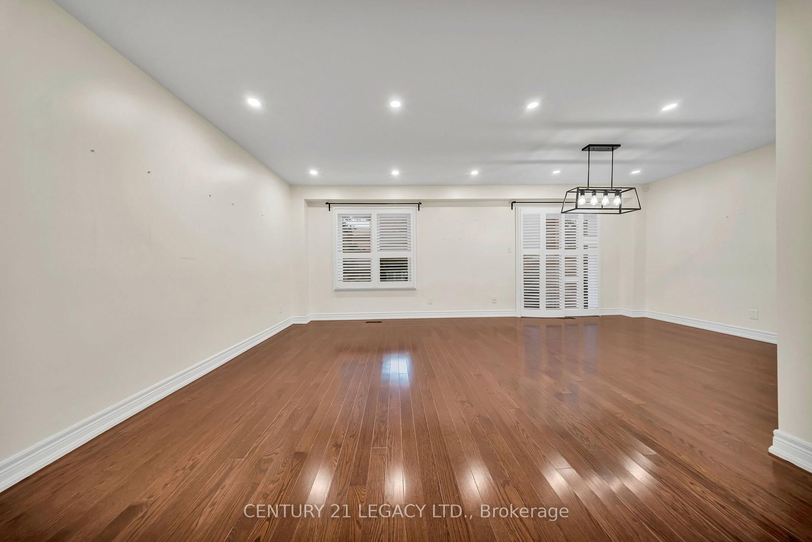 6772 Dolmage Court • Mississauga, ON photo 6