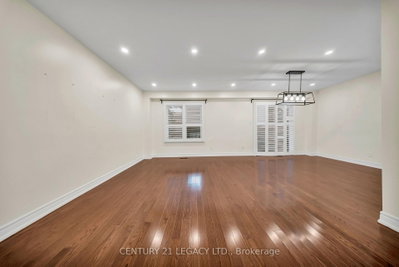 6772 Dolmage Court • Mississauga, ON photo 6