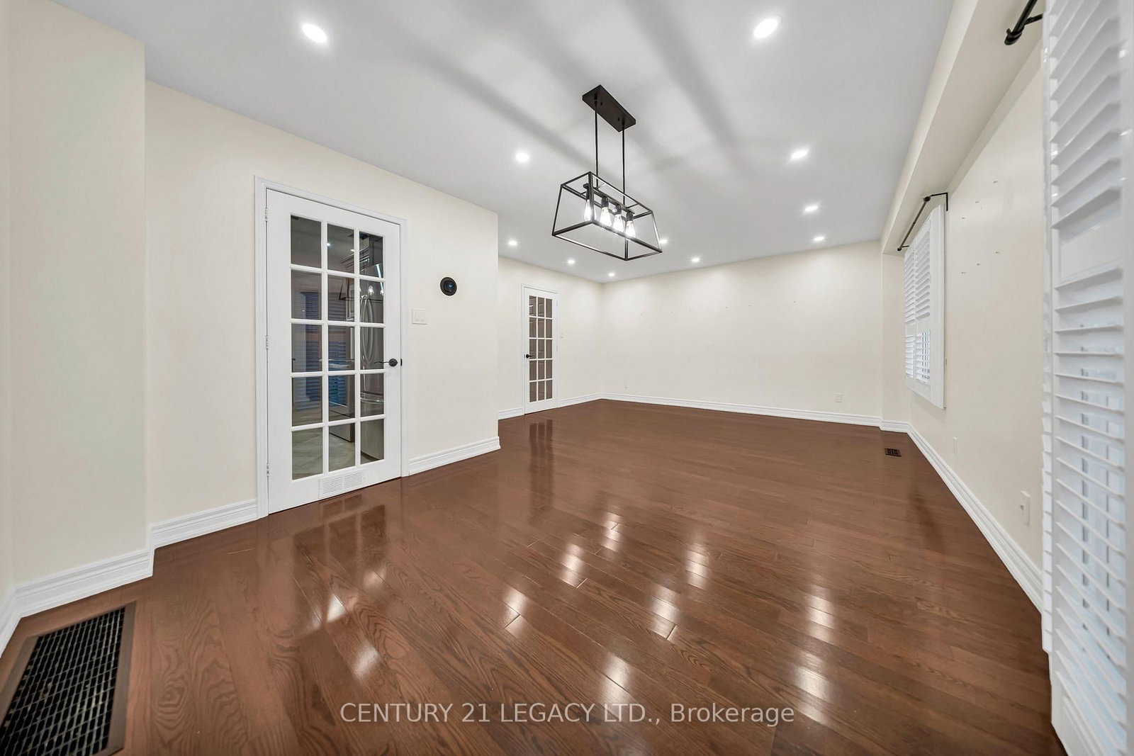 6772 Dolmage Court • Mississauga, ON photo 9