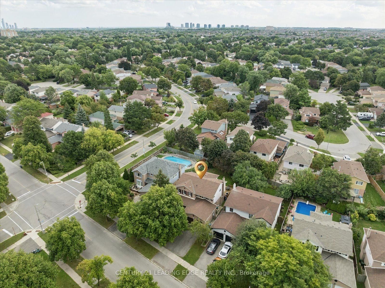 3074 Tours Road • Mississauga, ON photo 4