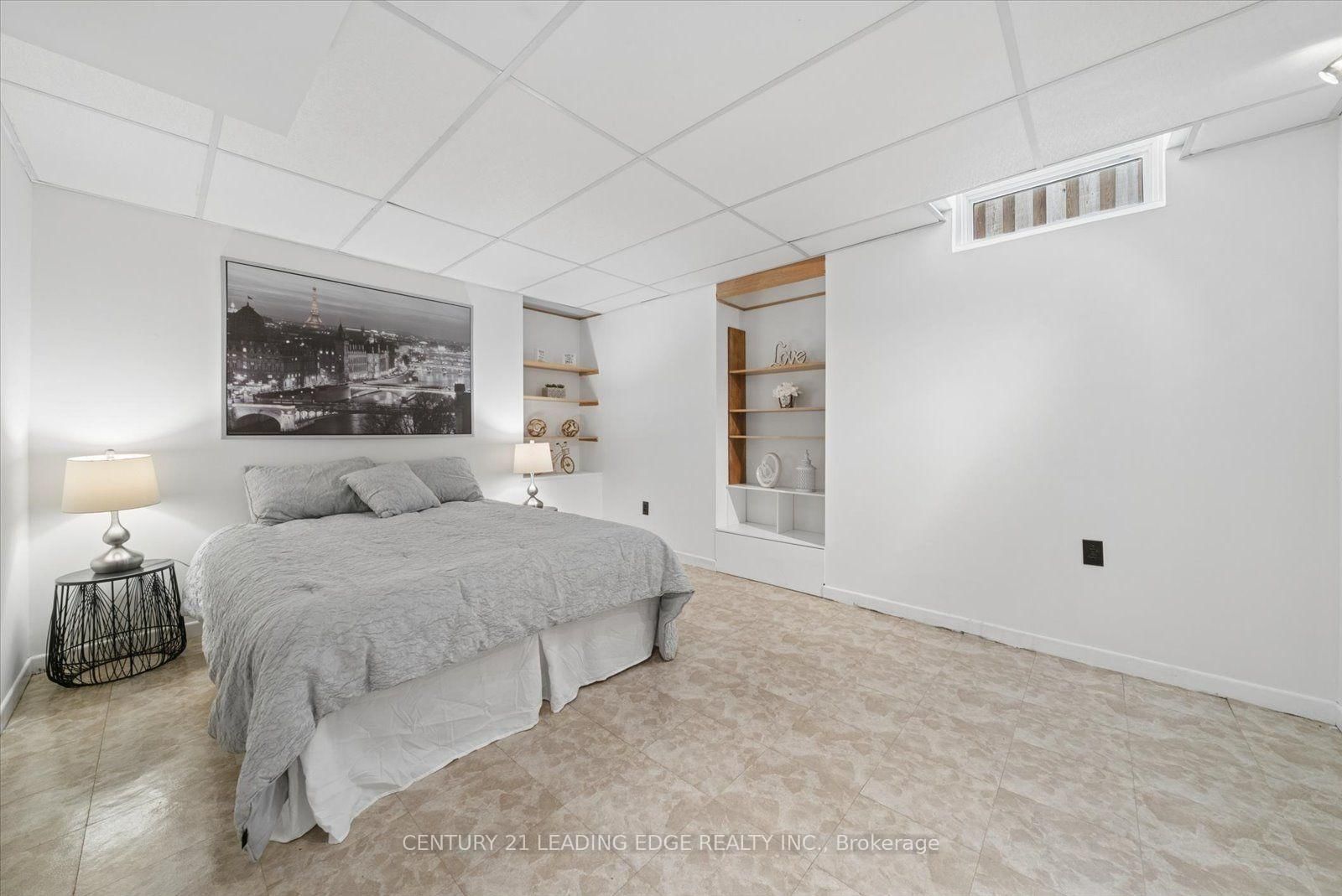 3074 Tours Road • Mississauga, ON photo 43