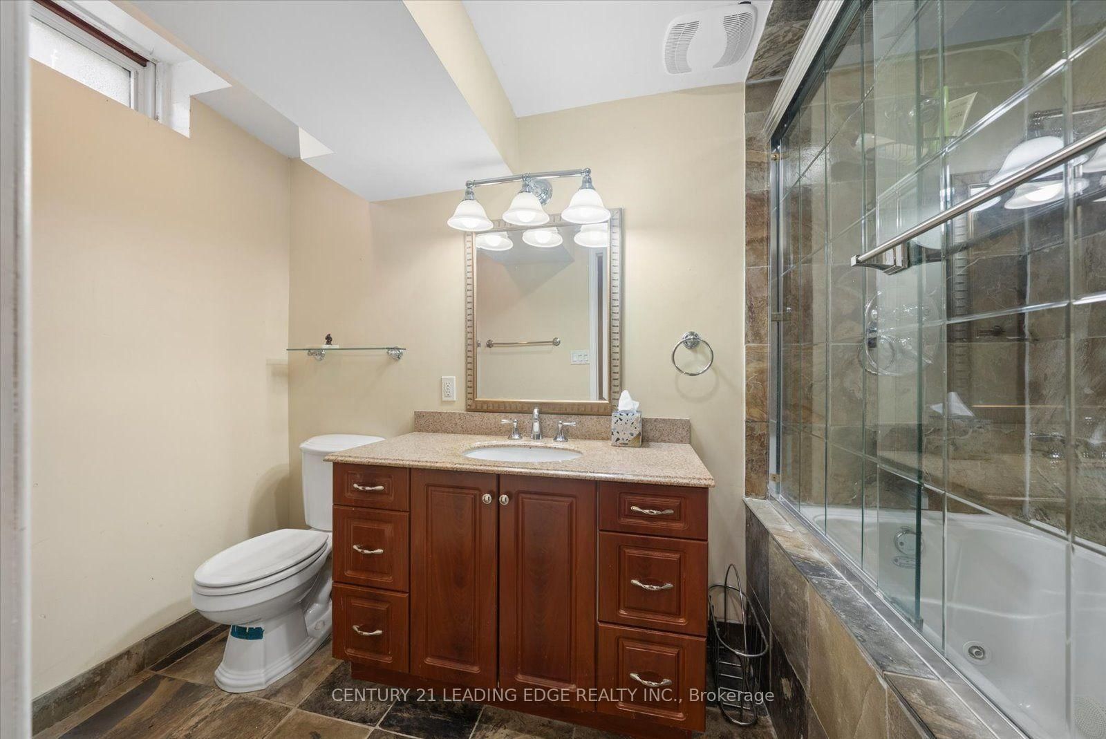 3074 Tours Road • Mississauga, ON photo 44