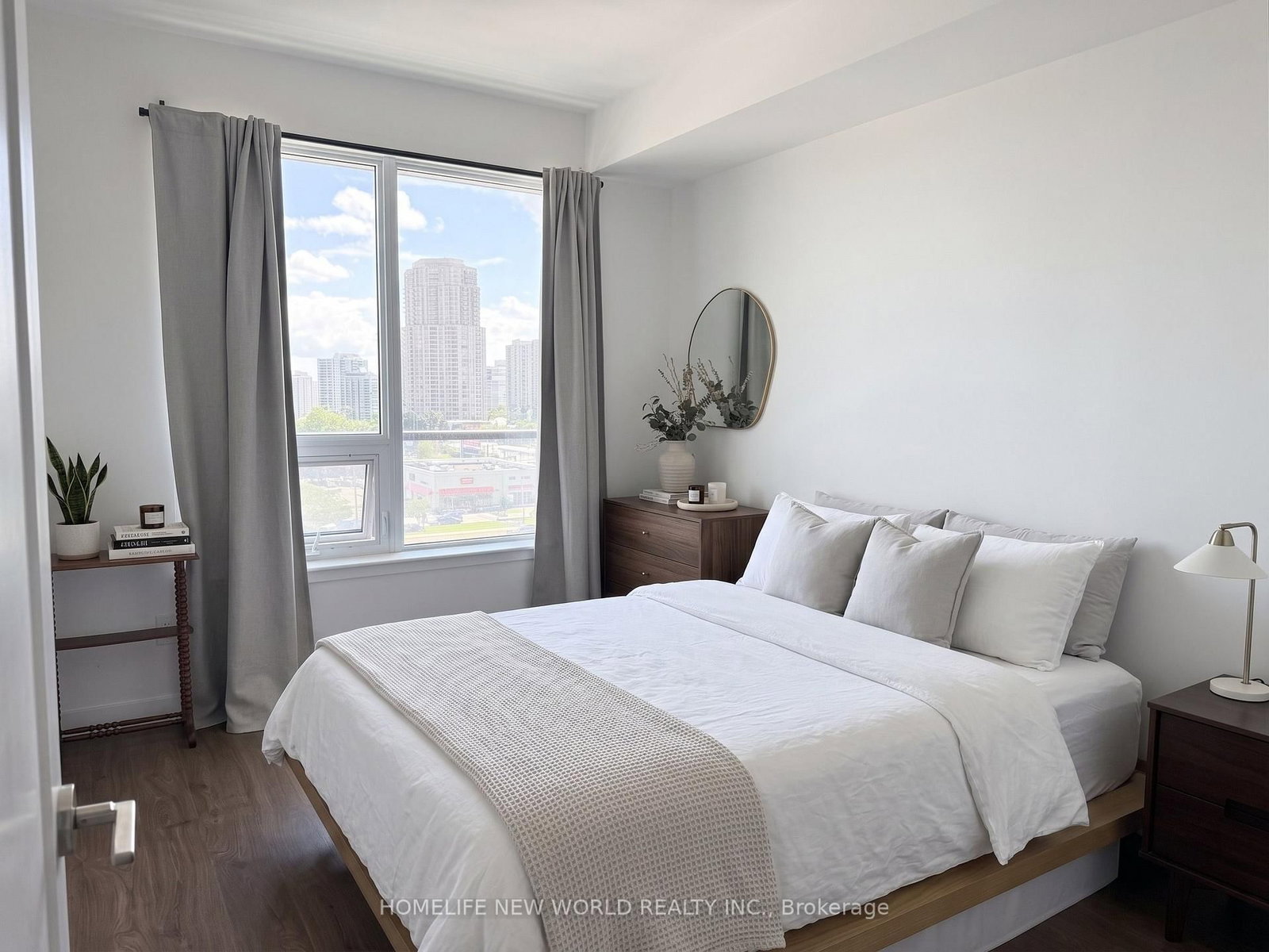 535-5105 Hurontario St, Mississauga, view 6
