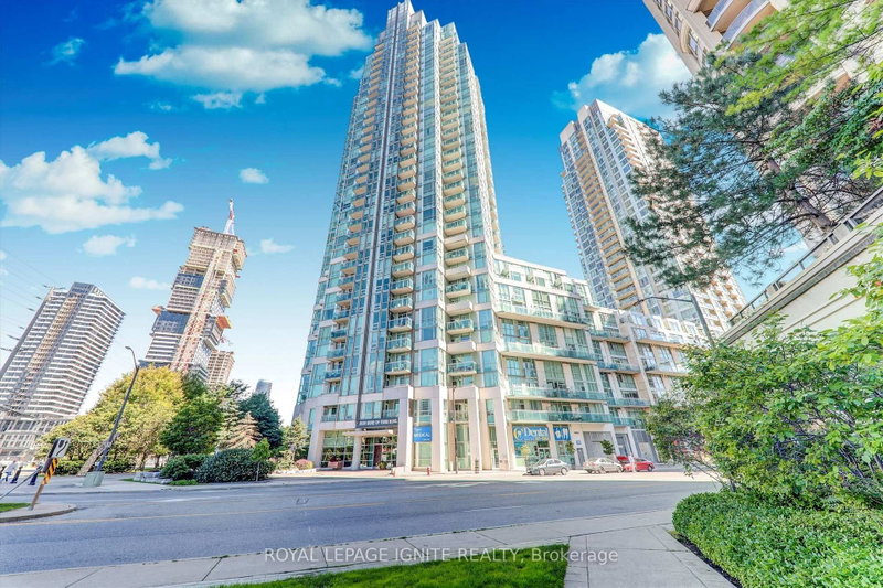 402 - 3939 Duke Of York Boulevard