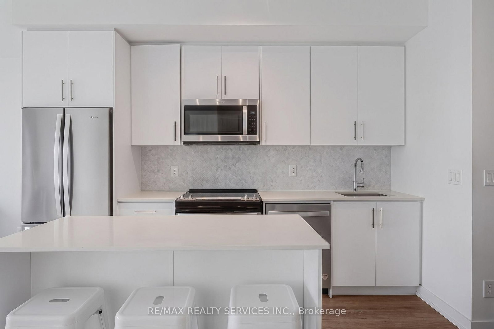 345 Wheat Boom Drive • #1304 • Oakville, ON photo 11
