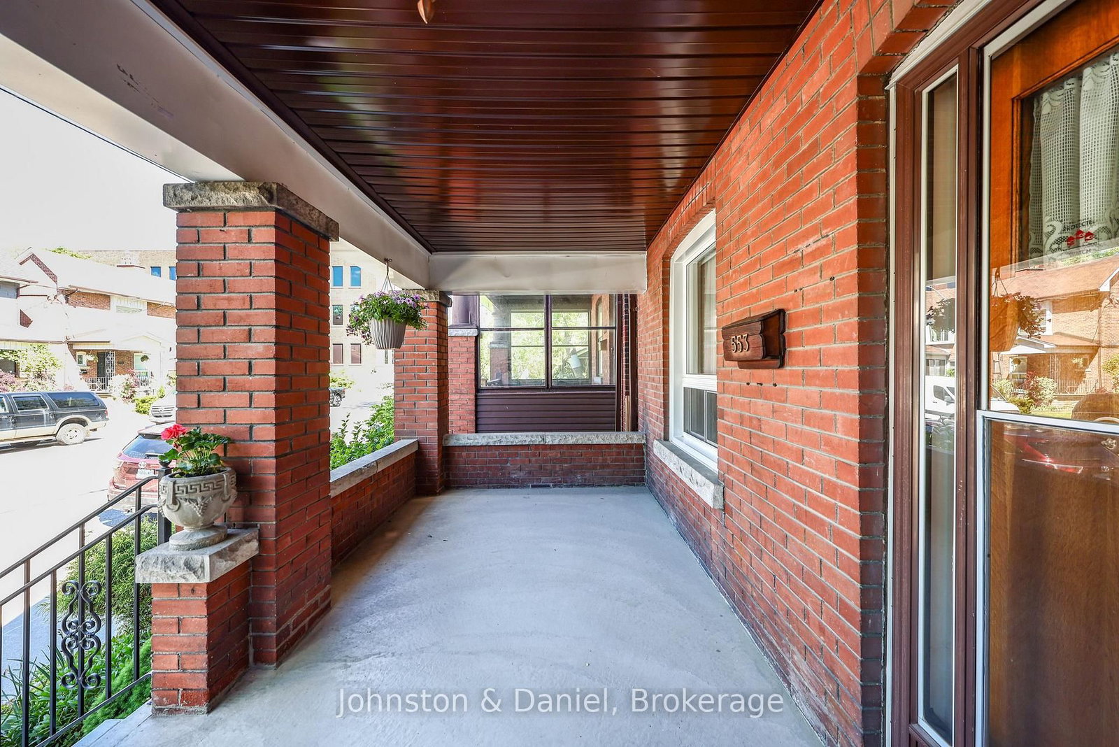 553 Runnymede Road • Toronto, ON photo 32