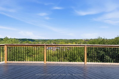 48 De Rose Avenue • Caledon, ON photo 3