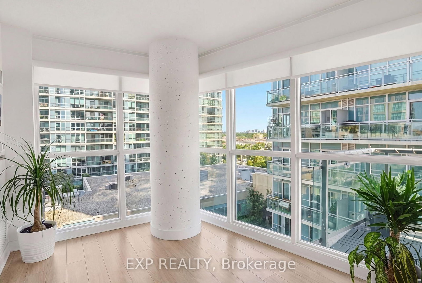 155 Legion Road N • #813 • Toronto, ON photo 20