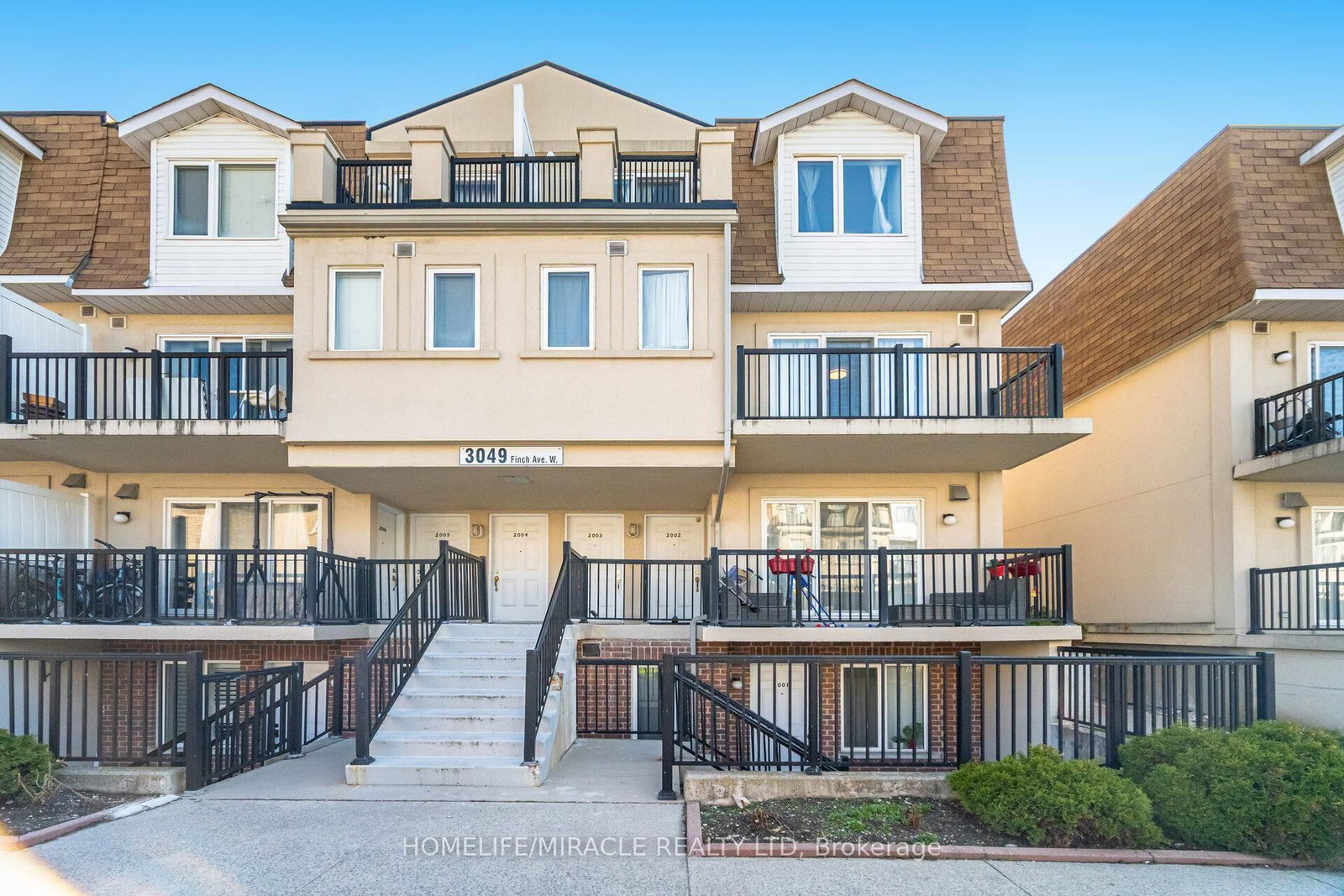 3049 Finch Avenue W • #2002 • Toronto, ON photo 4