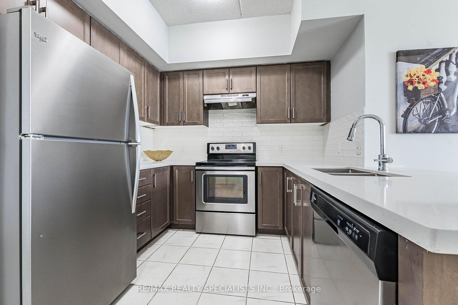 640 Sauve Street • #221 • Milton, ON photo 12