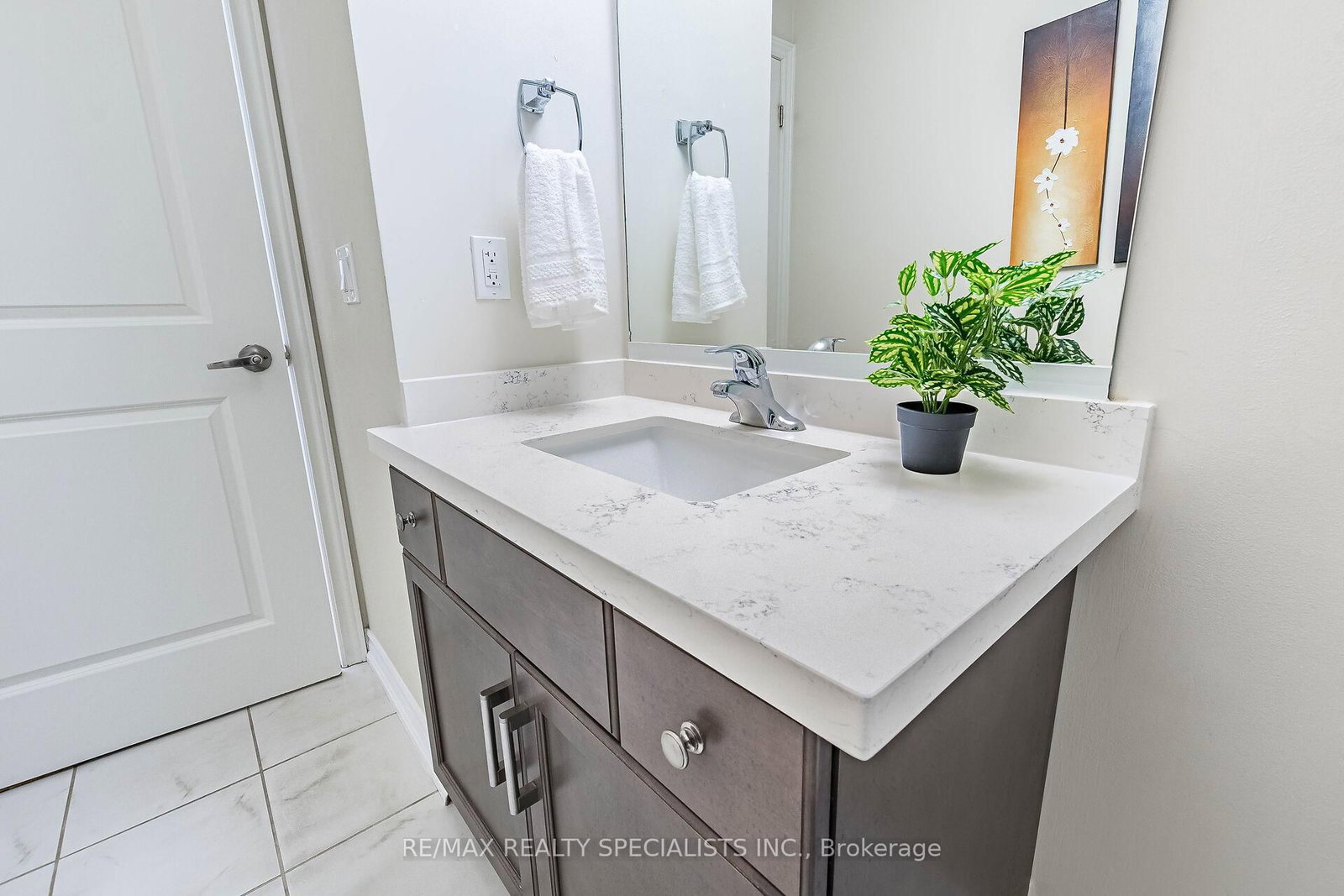 640 Sauve Street • #221 • Milton, ON photo 24