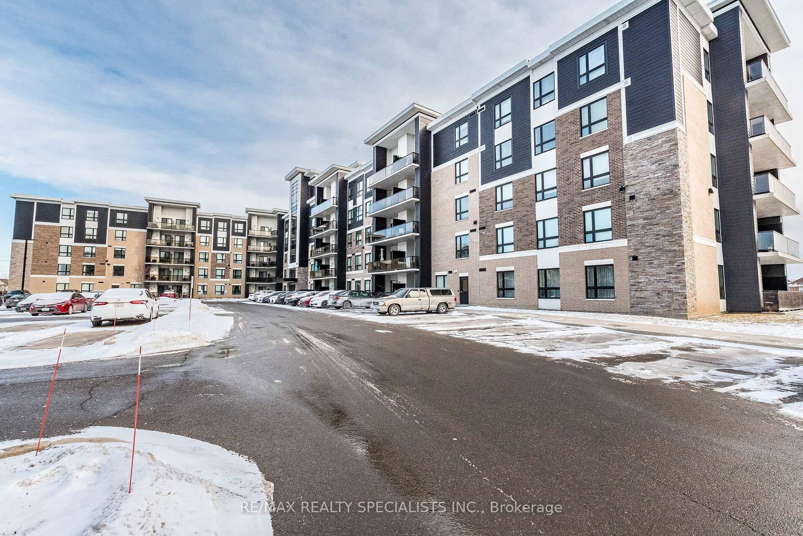 640 Sauve Street • #221 • Milton, ON photo 5