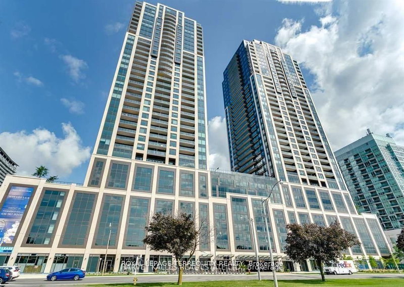 1708 - 1926 Lake Shore Boulevard W