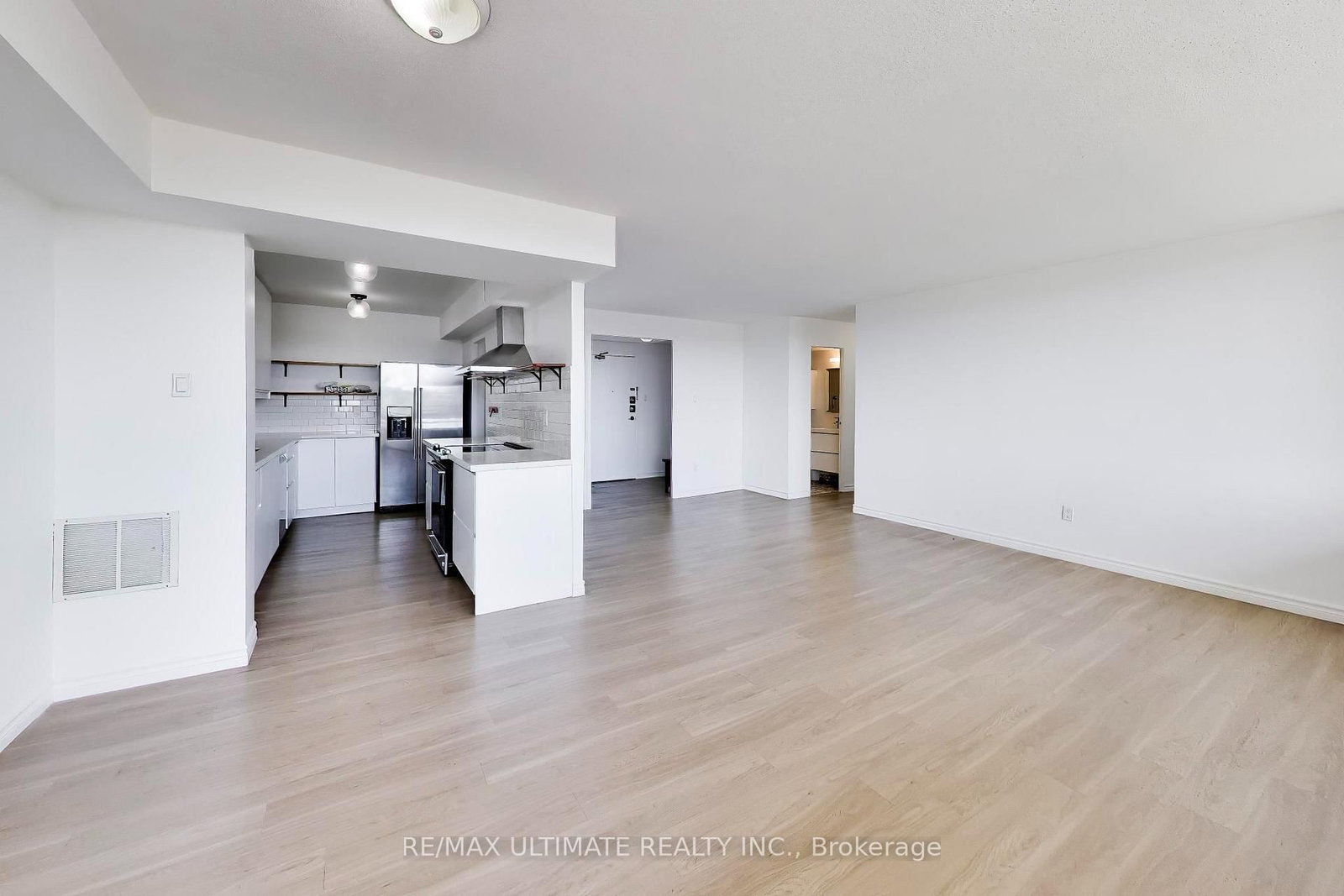 155 Marlee Avenue • #608 • Toronto, ON photo 8