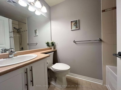 3515 Kariya Drive S • #1205 • Mississauga, ON photo 3