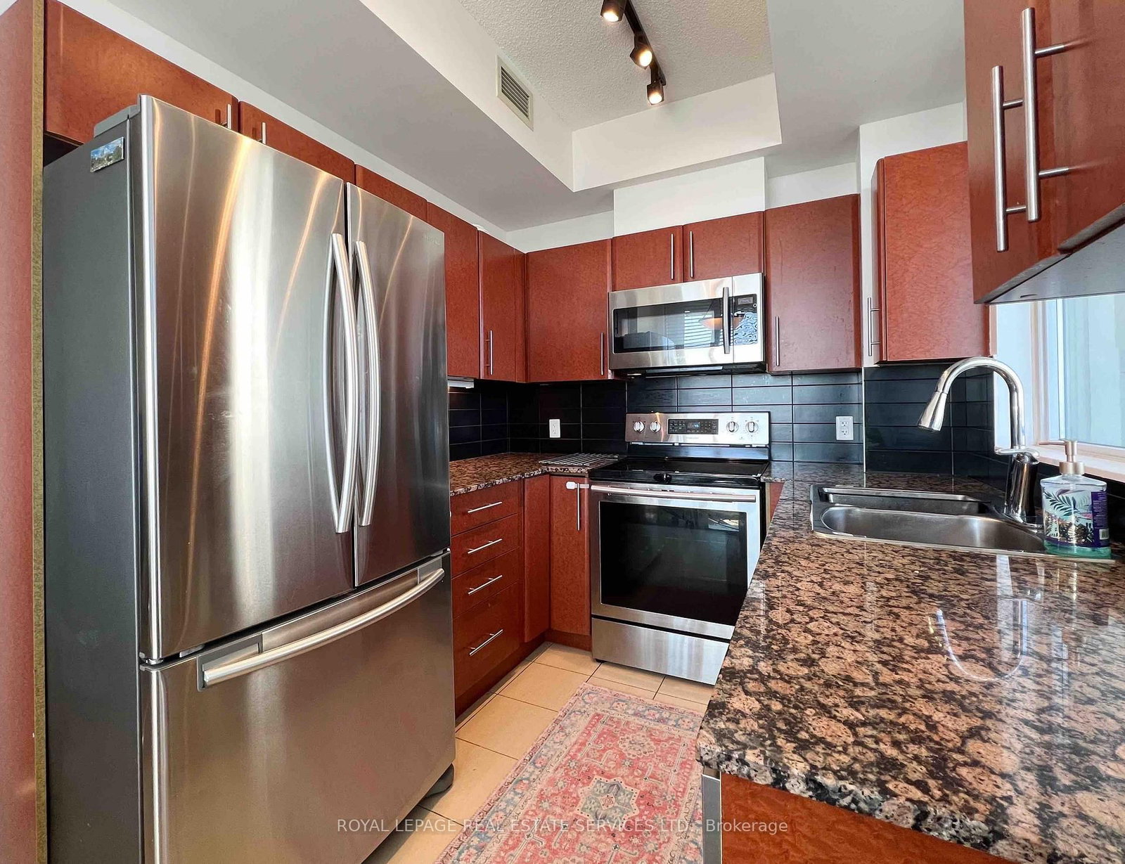3515 Kariya Drive S • #1205 • Mississauga, ON photo 8