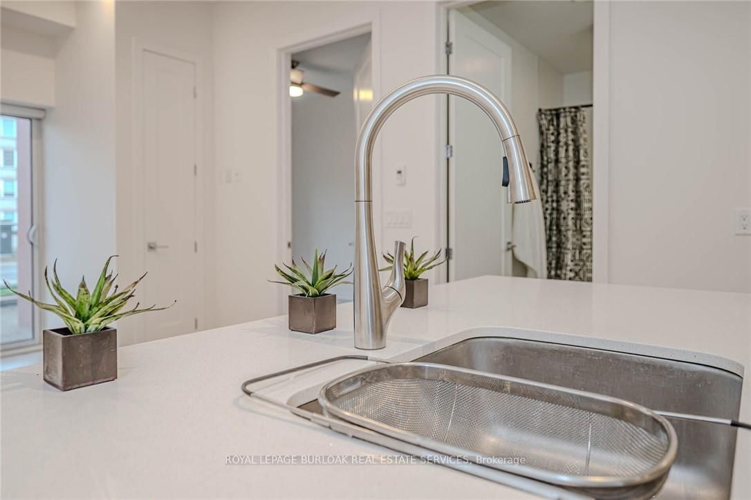 4040 Upper Middle Road • #106 • Burlington, ON photo 18