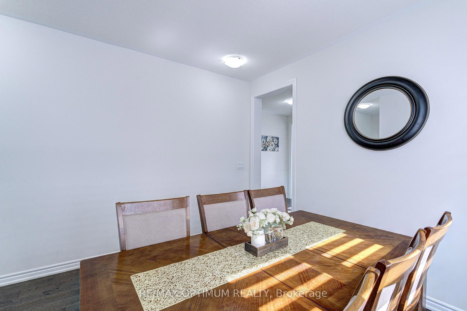 19 Gatherwood Terrace • Caledon, ON photo 11