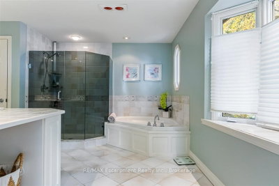2372 Carrington Oakville,ON L6J 5P4 — Photo 21