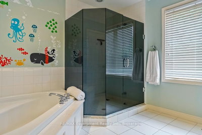 2372 Carrington Oakville,ON L6J 5P4 — Photo 28