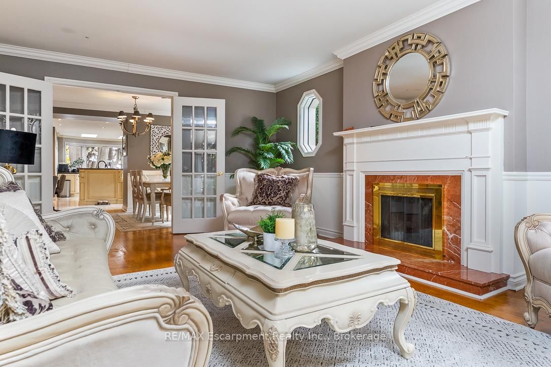 2372 Carrington Place • Oakville, ON photo 6