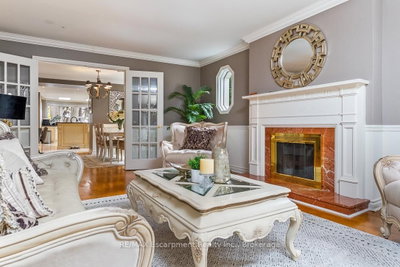 2372 Carrington Place • Oakville, ON photo 6