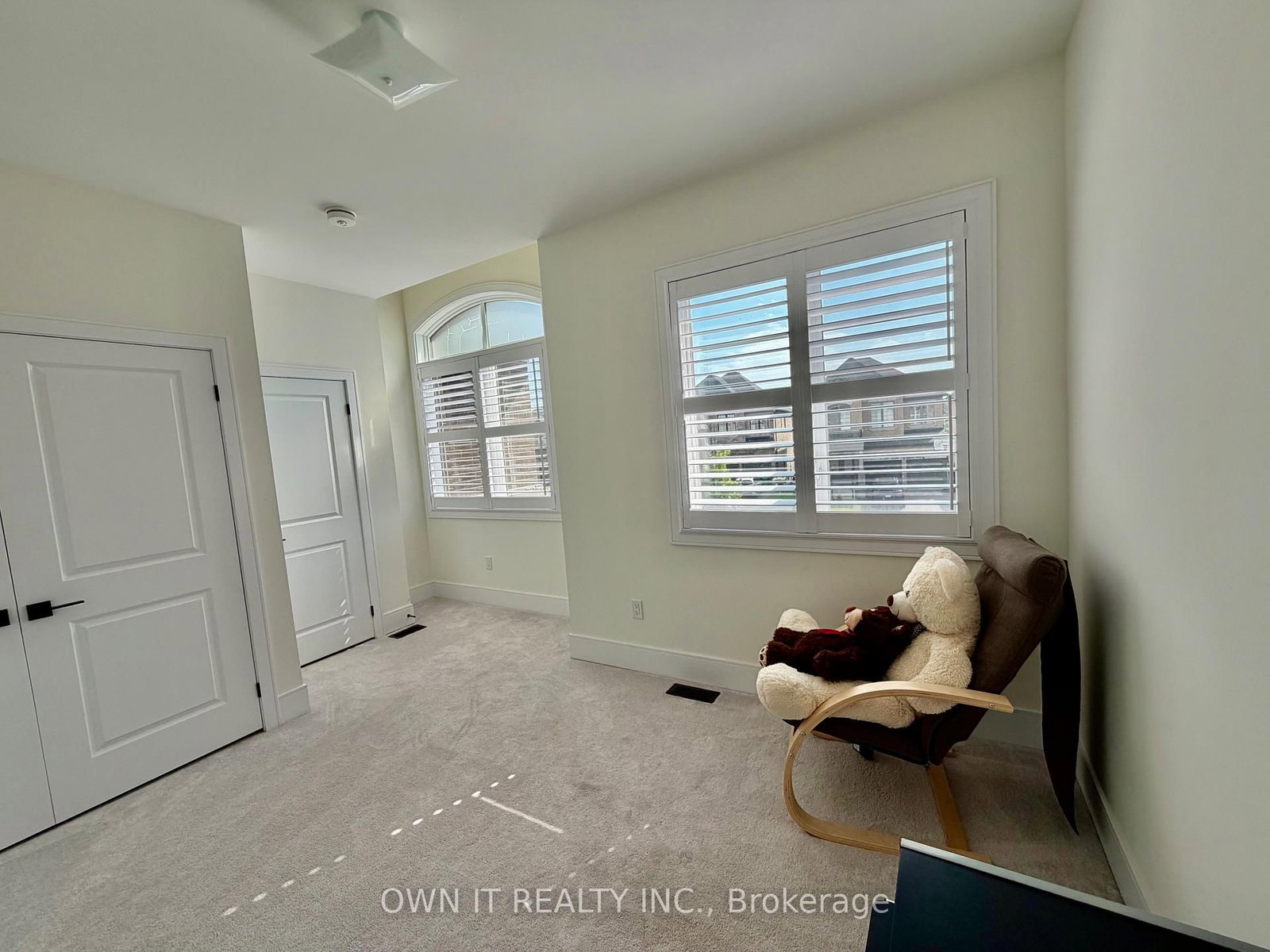 33 Lost Canyon Way • Brampton, ON photo 39