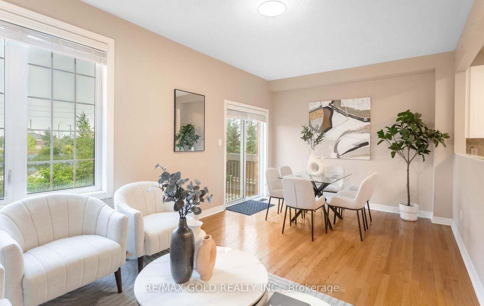 408 Bessborough Drive • Milton, ON photo 20