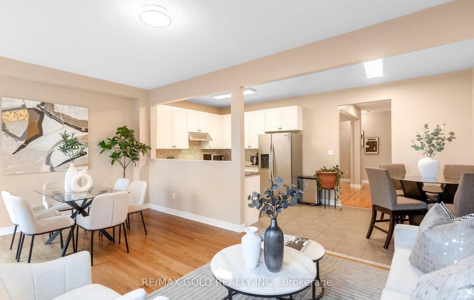 408 Bessborough Drive • Milton, ON photo 25