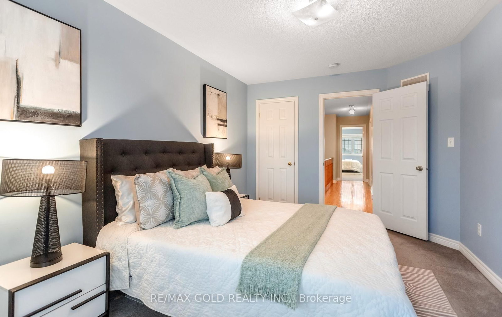 408 Bessborough Drive • Milton, ON photo 37