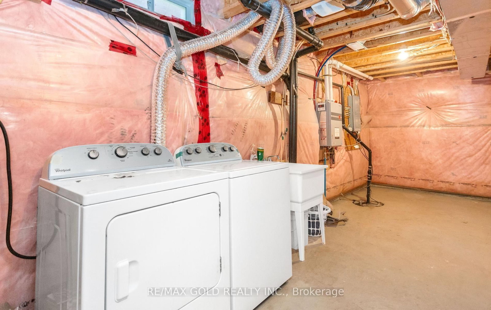 408 Bessborough Drive • Milton, ON photo 44