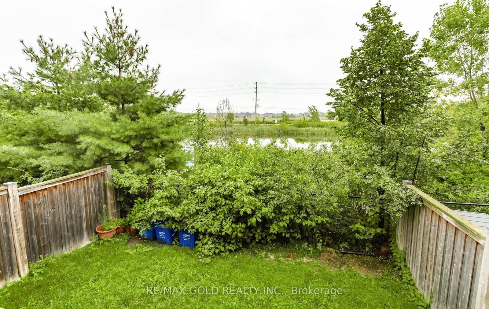 408 Bessborough Drive • Milton, ON photo 46
