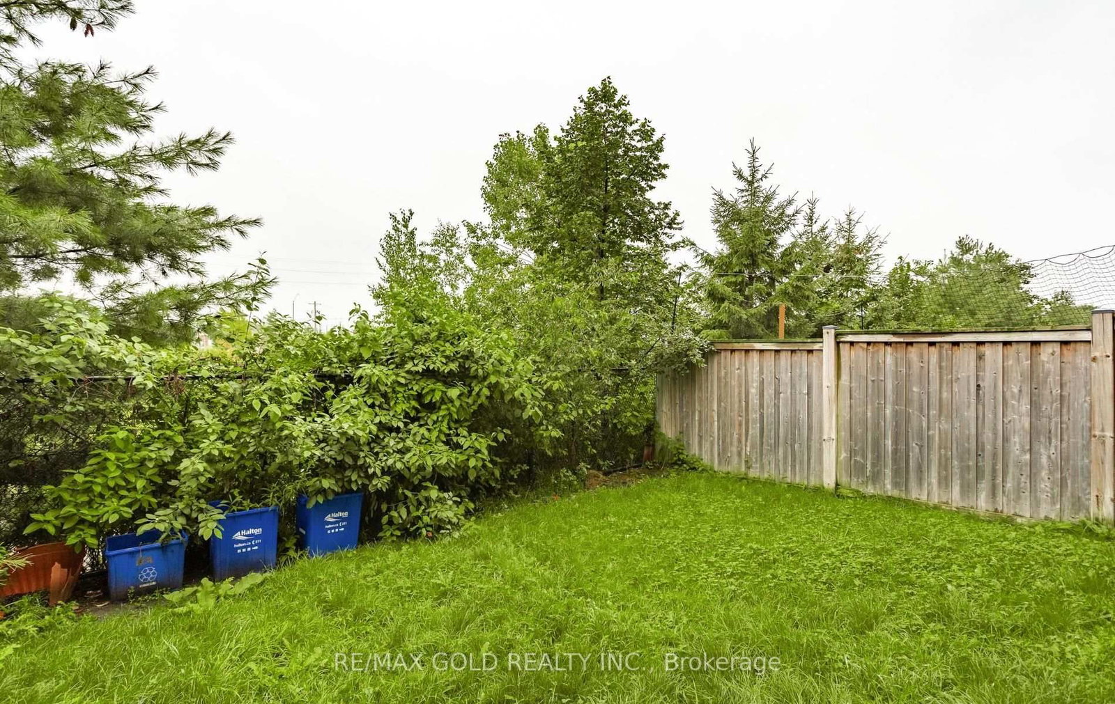 408 Bessborough Drive • Milton, ON photo 47