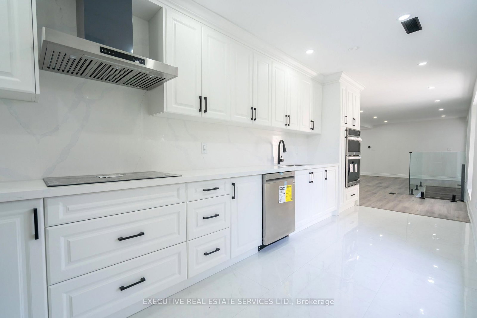 646 Sequin Crescent • Mississauga, ON photo 16