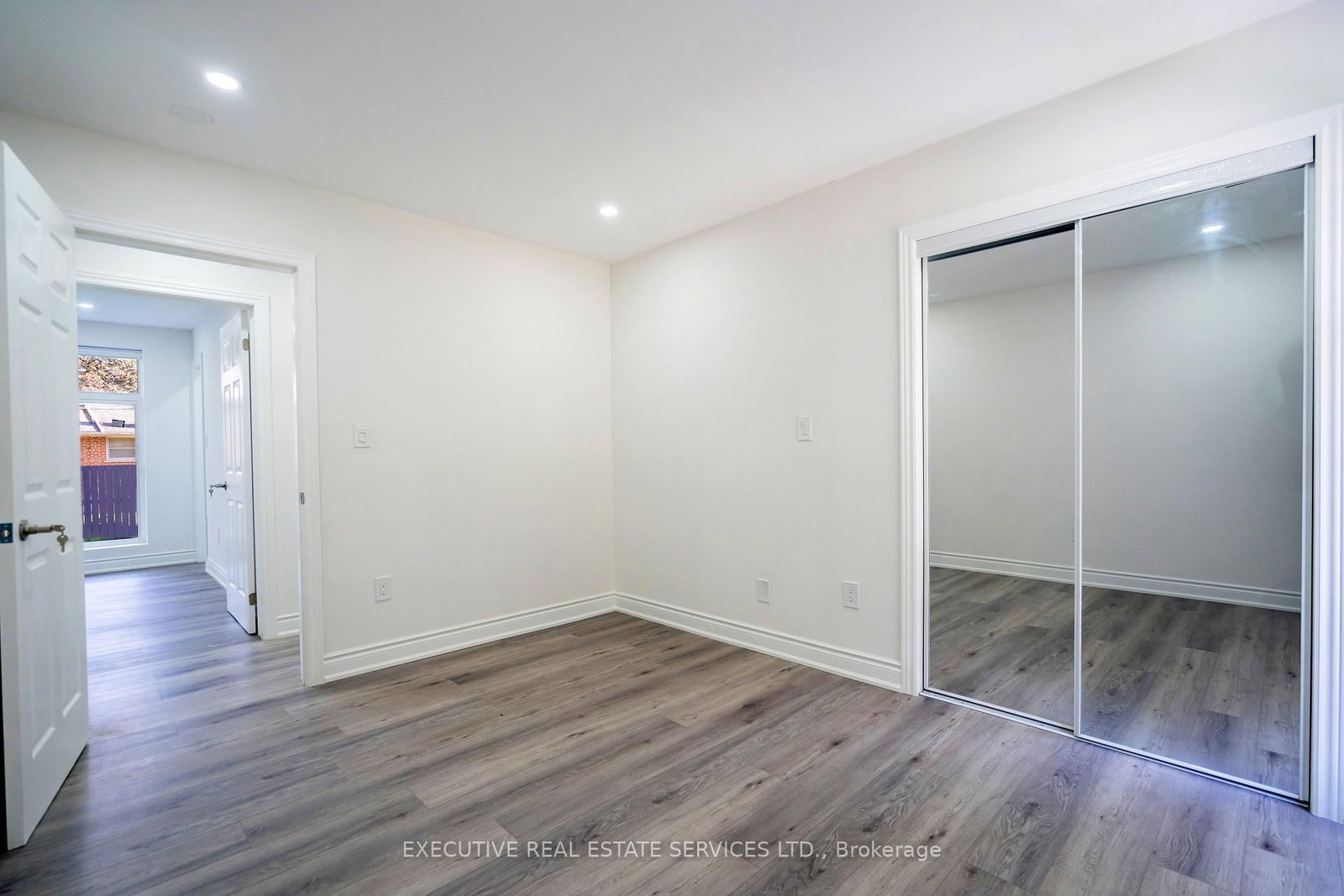 646 Sequin Crescent • Mississauga, ON photo 20