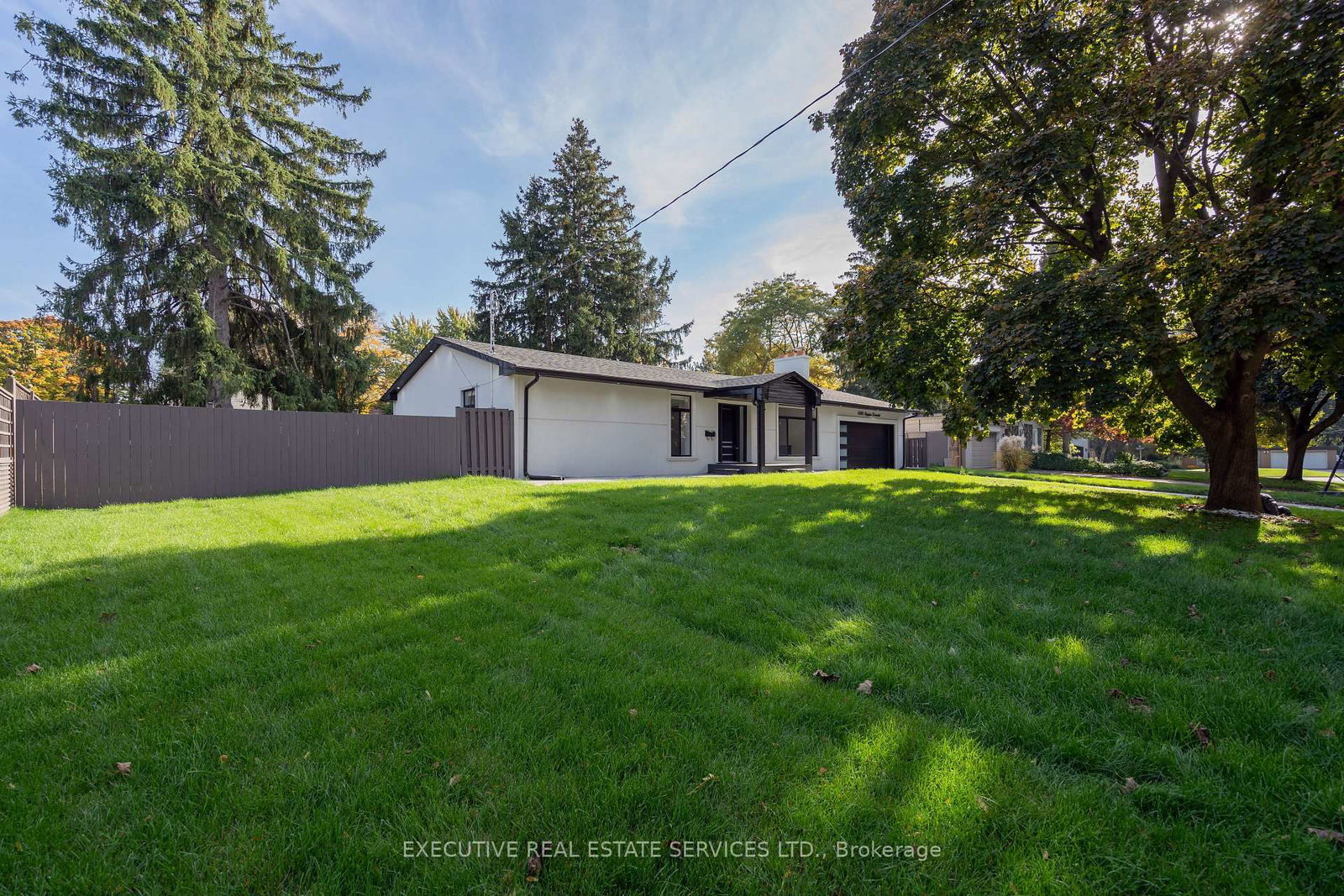646 Sequin Crescent • Mississauga, ON photo 4