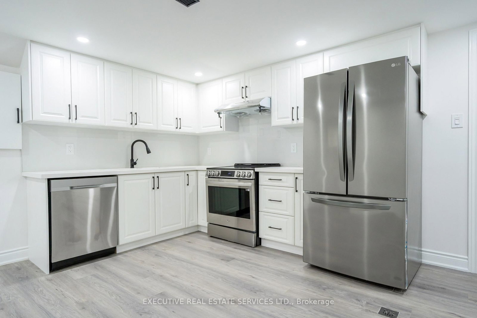 646 Sequin Crescent • Mississauga, ON photo 40