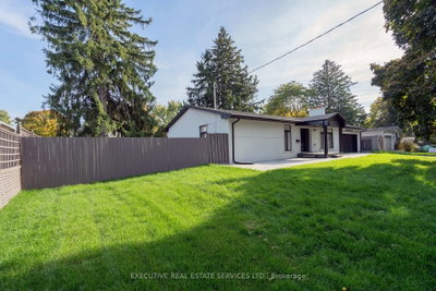 646 Sequin Crescent • Mississauga, ON photo 5
