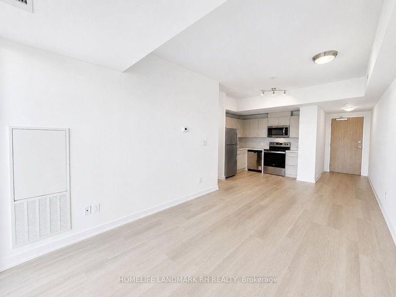 2825 Jane St photo 5