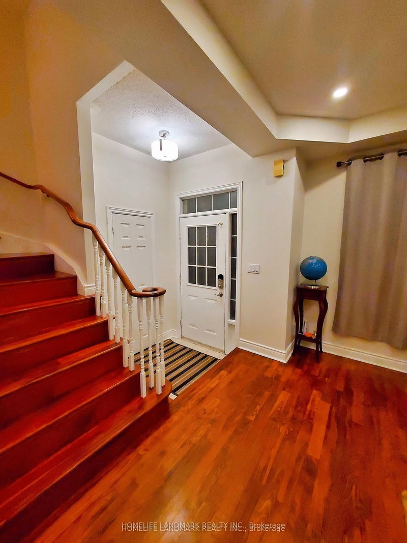 176 Glenashton Drive