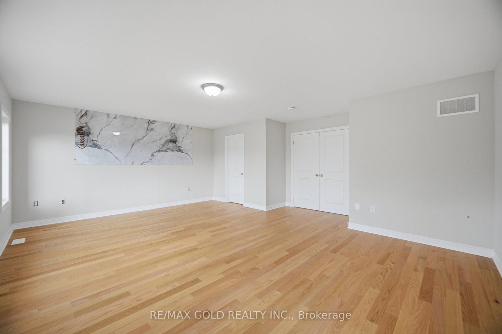 473 Veterans Drive • Brampton, ON photo 12