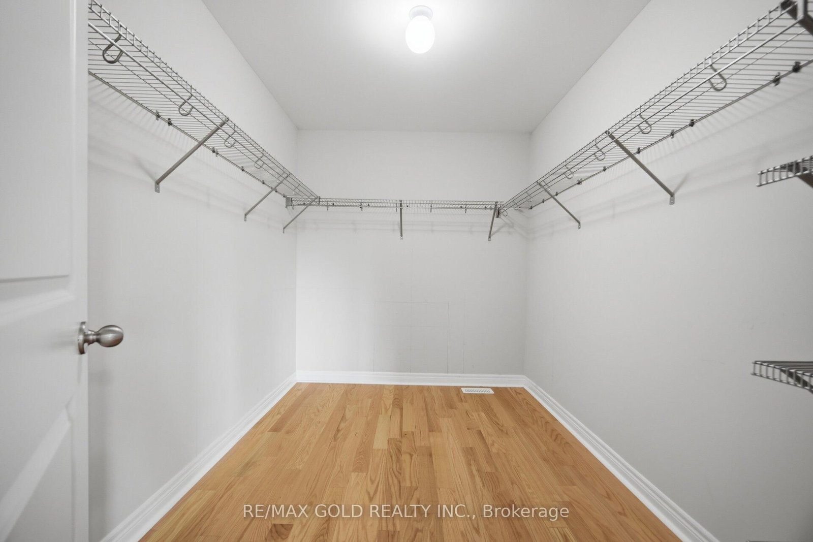473 Veterans Drive • Brampton, ON photo 13