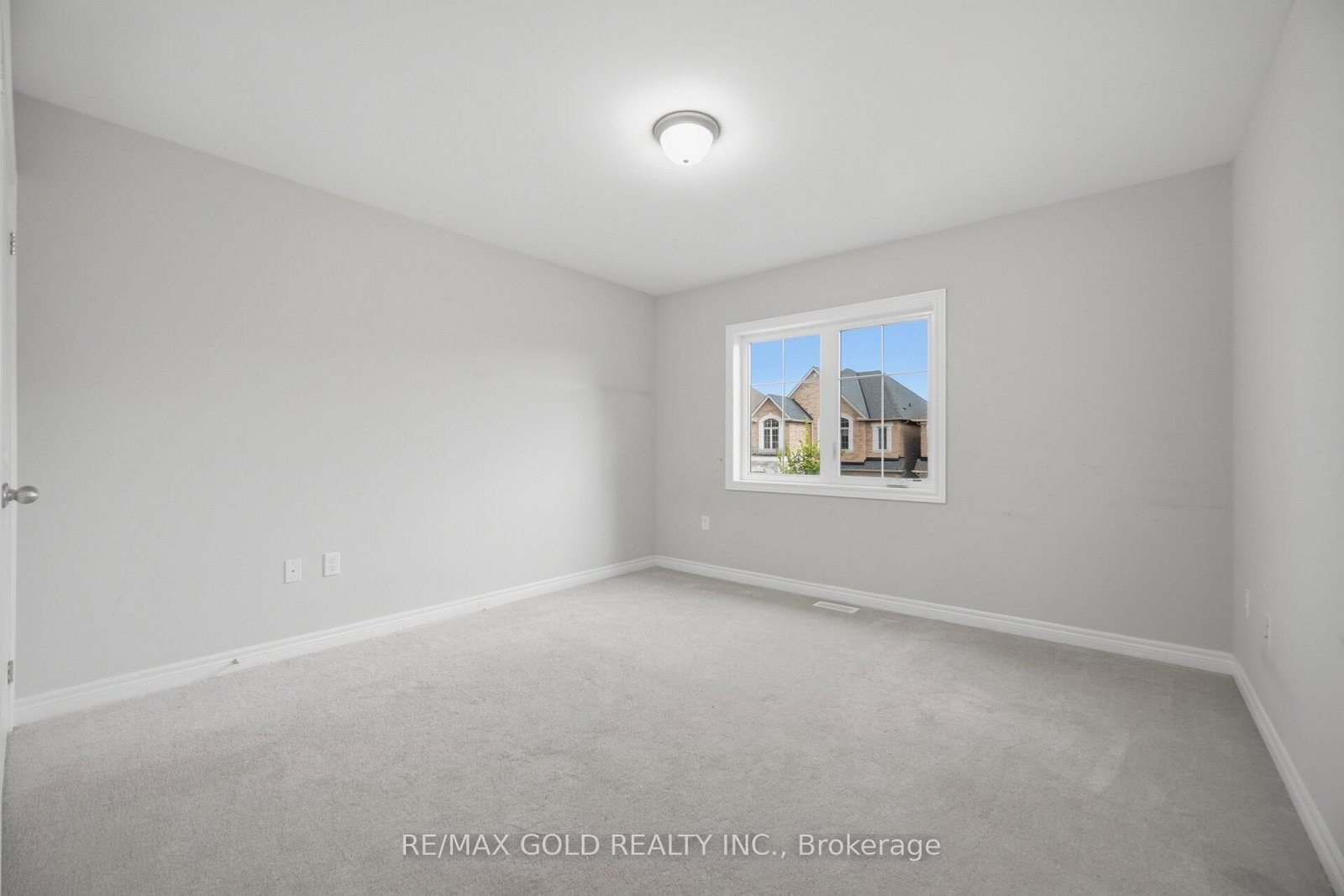 473 Veterans Drive • Brampton, ON photo 16