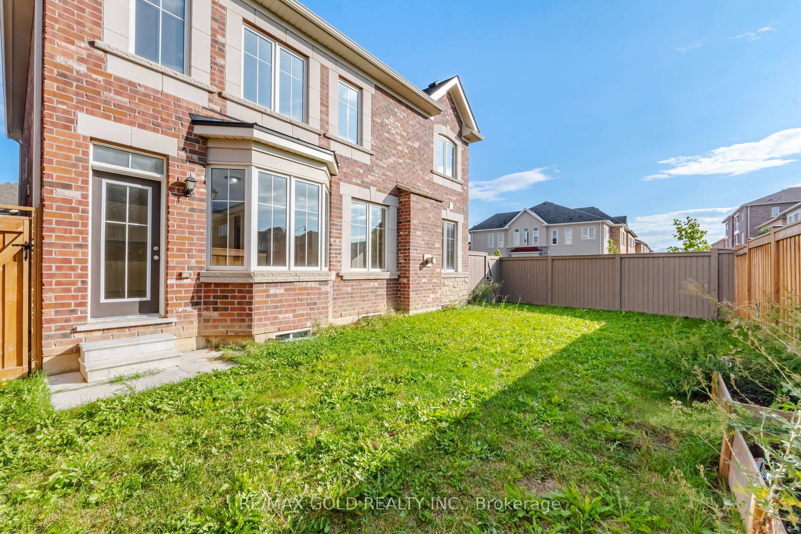 473 Veterans Drive • Brampton, ON photo 22