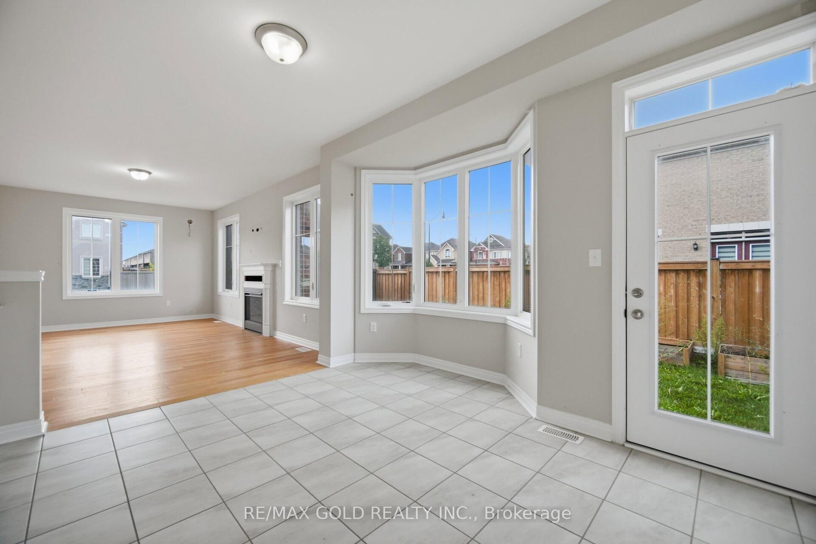 473 Veterans Drive • Brampton, ON photo 5