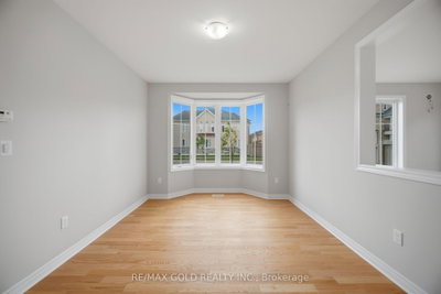 473 Veterans Drive • Brampton, ON photo 6