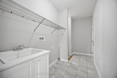 473 Veterans Drive • Brampton, ON photo 9